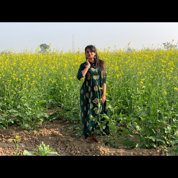 Green long kurta/ tunic - Picture 3 of 4